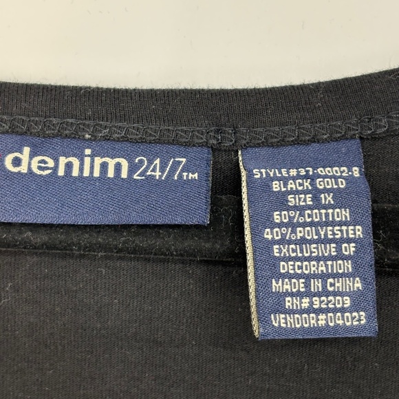 Denim 24/7 Womens Size 1X T-Shirt Black Gold Sequins Scoop Neck Short Sleeves - Picture 4 of 8